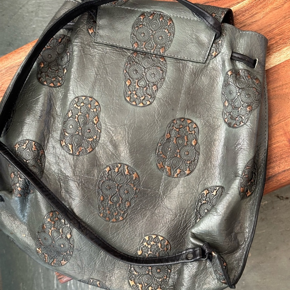 Olive Green Embossed Skull Drawstring Backpack - Picture 3 of 4